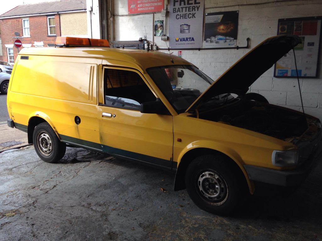 Austin Maestro Repairs, Vauxhall Insignia Cam Belt, Tipper Headboard, Nissan 200SX Rollcage & Do YOU need new brake pads?