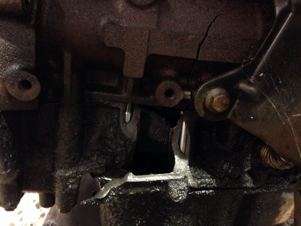 Ford Transit (2005) Engine Change: Portsmouth Ford Transit Garages.